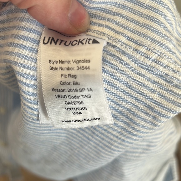 NEW Untuckit Blue Vignoles Long Sleeve Striped Button Up - Picture 5 of 6